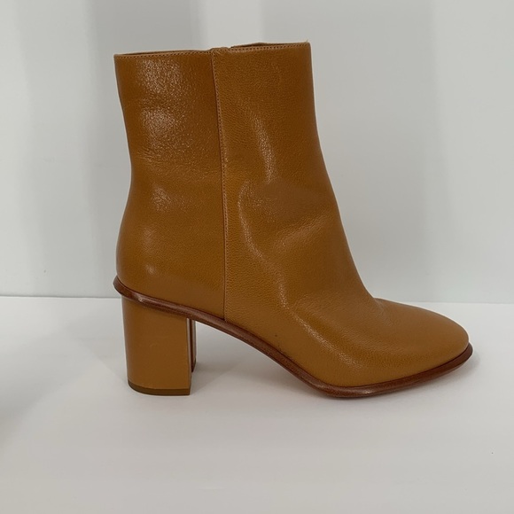 Tory Burch Brooke stamped heel ankle boots brown camel leather chunky heel new 8 - Picture 1 of 8